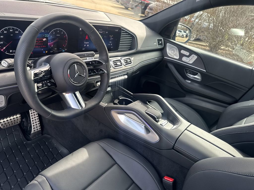New 2025 Mercedes-Benz GLS 450 4MATIC image 14