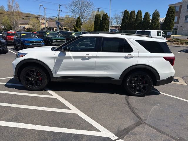 Used 2023 Ford Explorer ST w/ Equipment Group 401A AWD/4WD image 4