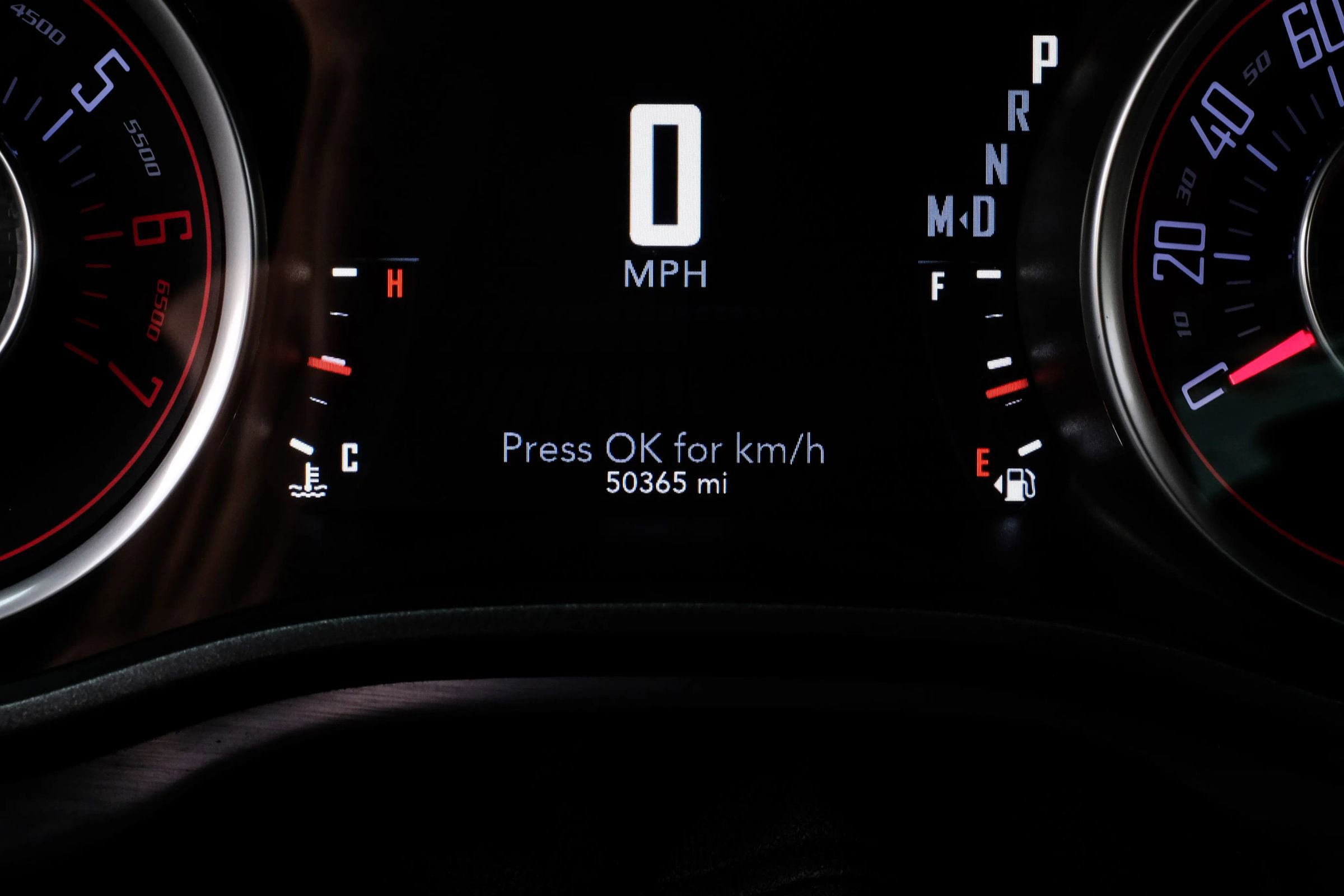 Used 2015 Dodge Challenger R/T w/ Quick Order Package 28B R/T RWD image 24