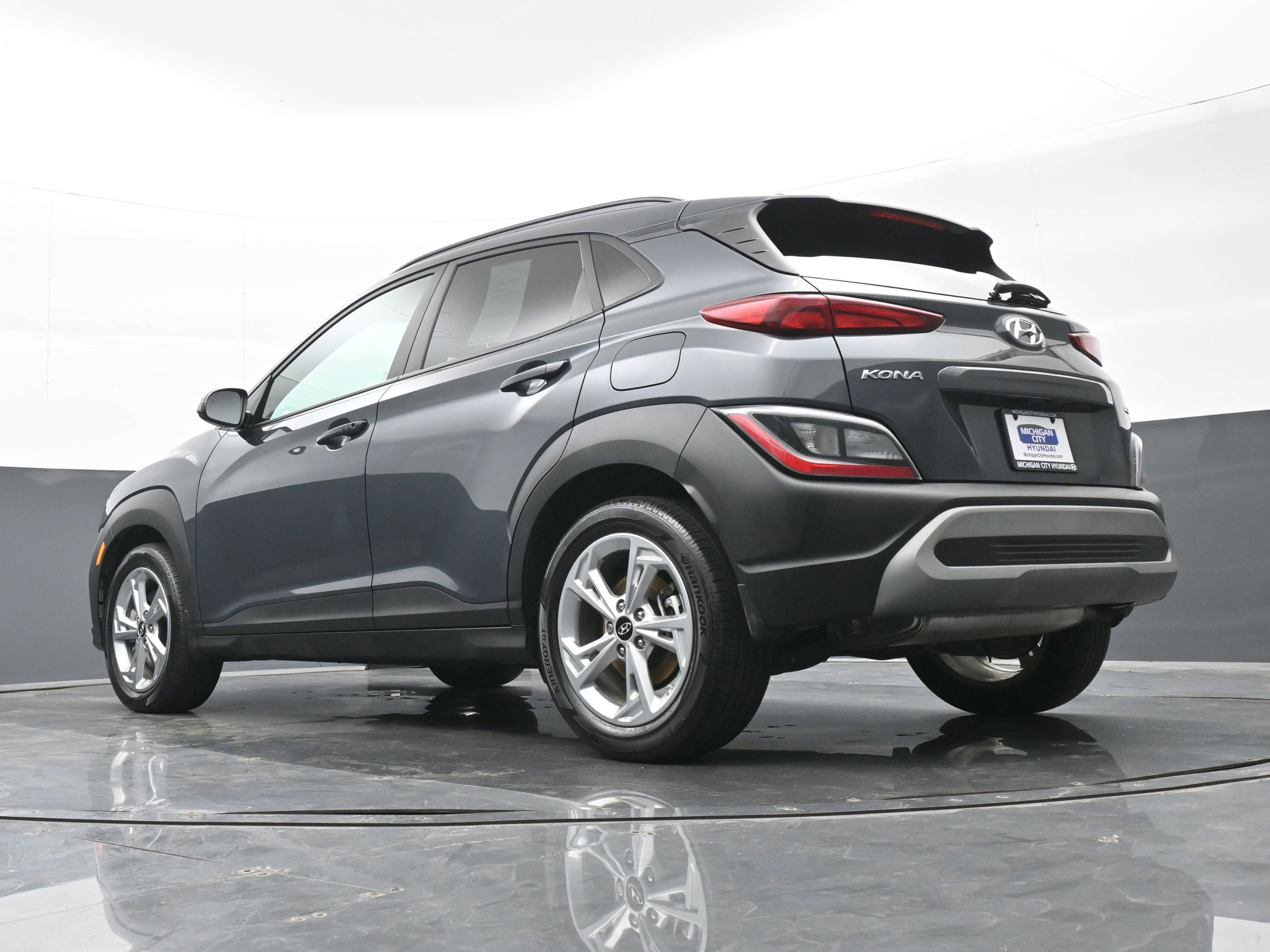 Used 2022 Hyundai Kona SEL image 37