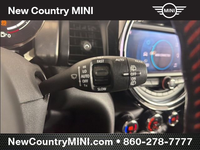 Used 2021 MINI Cooper S image 12
