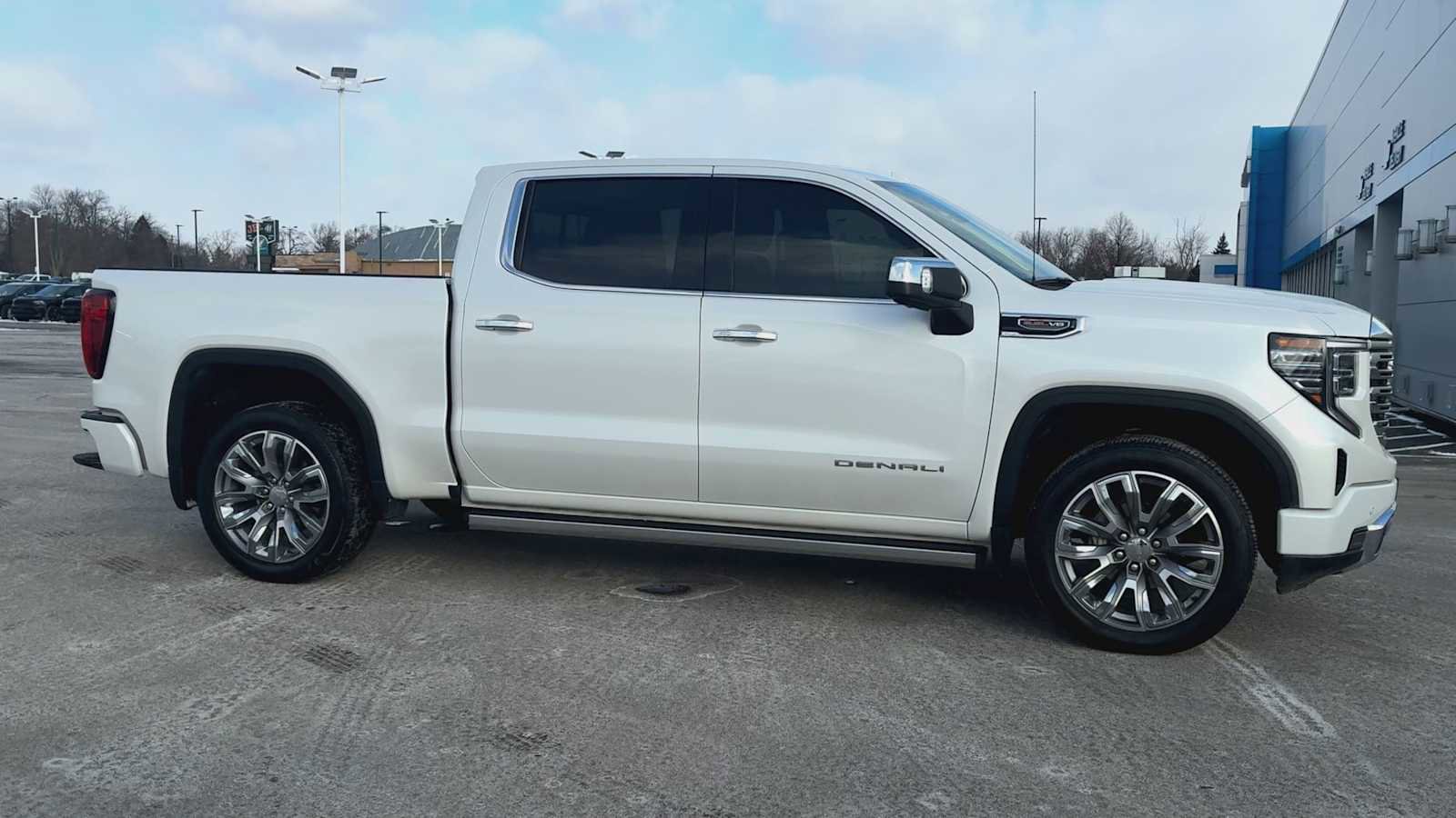 Certified 2023 GMC Sierra 1500 Denali image 9