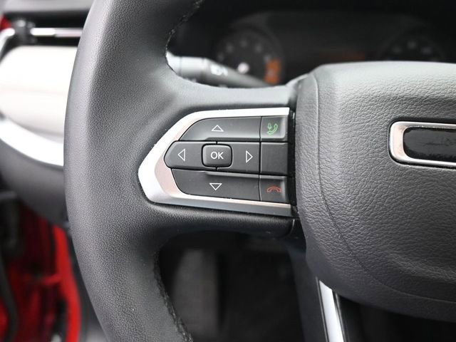 Used 2025 Jeep Compass Limited image 32