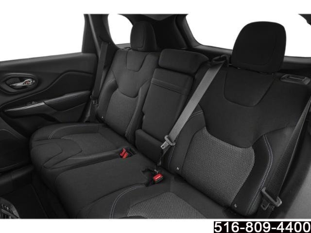 Used 2019 Jeep Cherokee Limited AWD/4WD image 18