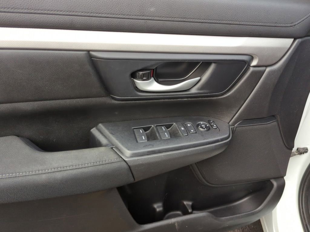 Used 2021 Honda CR-V Special Edition image 8