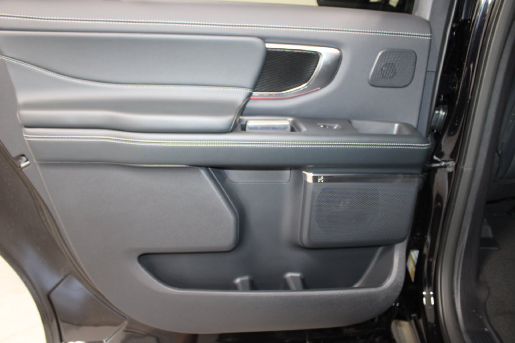 New 2027 Ford Expedition Max Platinum w/ Stealth Appearance Package AWD/4WD image 20