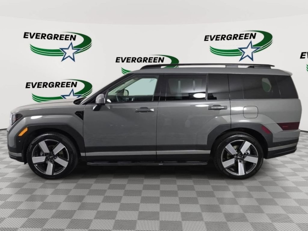 Used 2026 Hyundai Santa Fe Limited AWD/4WD image 2