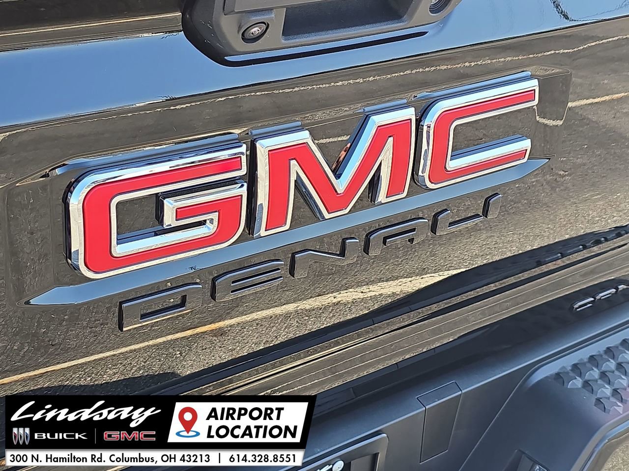 New 2025 GMC Canyon Denali w/ LPO, Denali Black Edition image 31