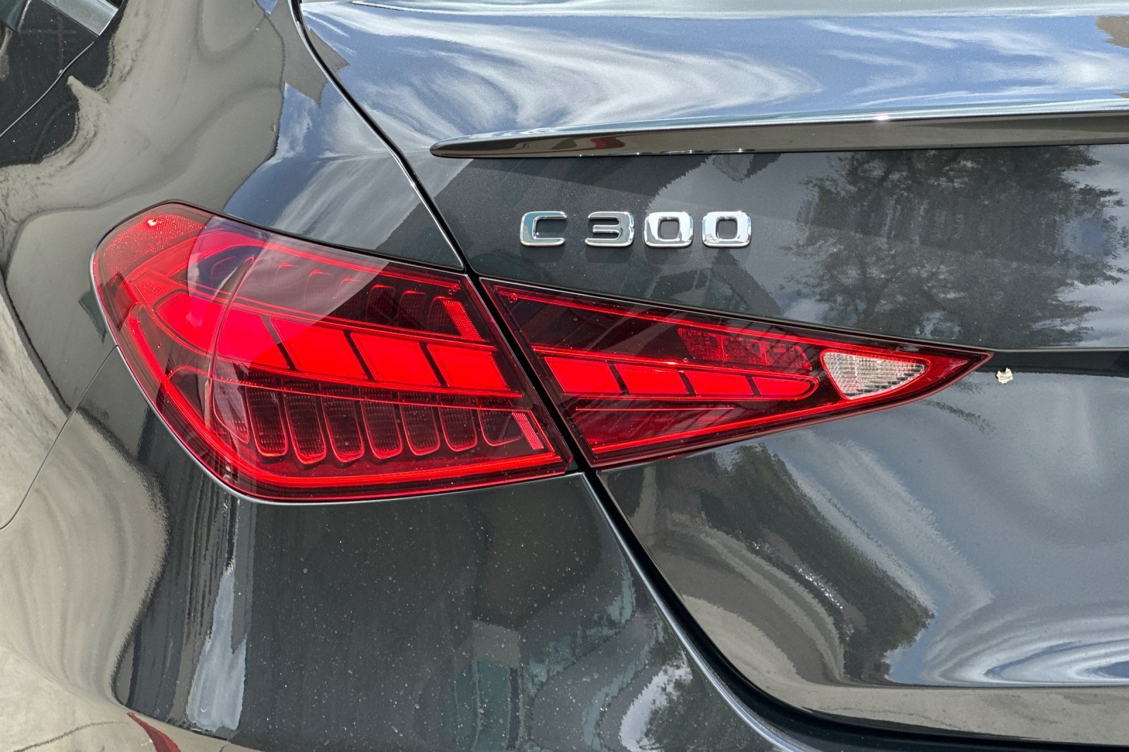 Used 2023 Mercedes-Benz C 300 Sedan image 25