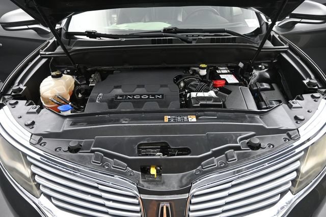 Used 2018 Lincoln MKX Reserve w/ Lincoln MKX Climate Package AWD/4WD image 35