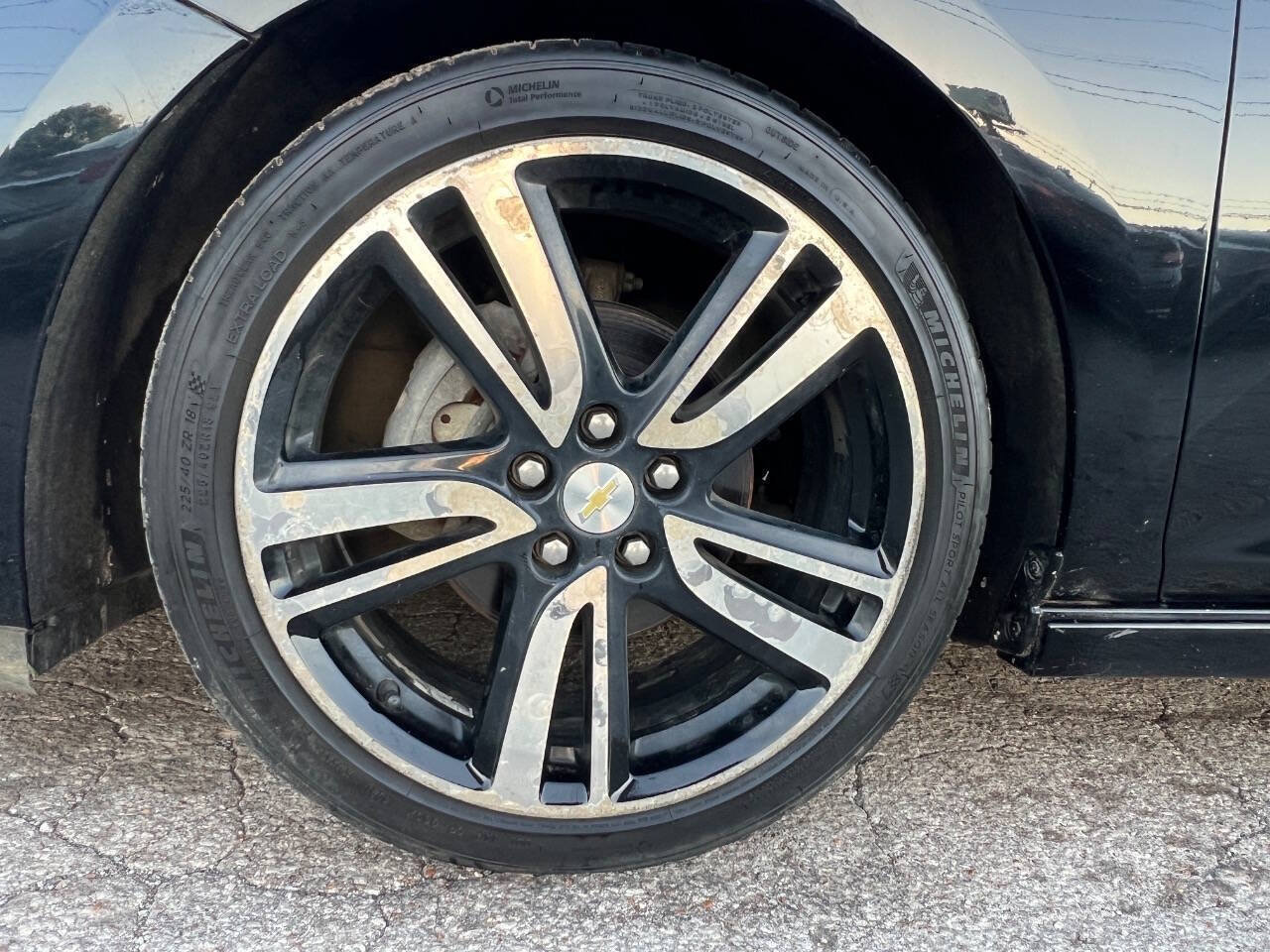 Used 2017 Chevrolet Cruze Premier FWD image 28