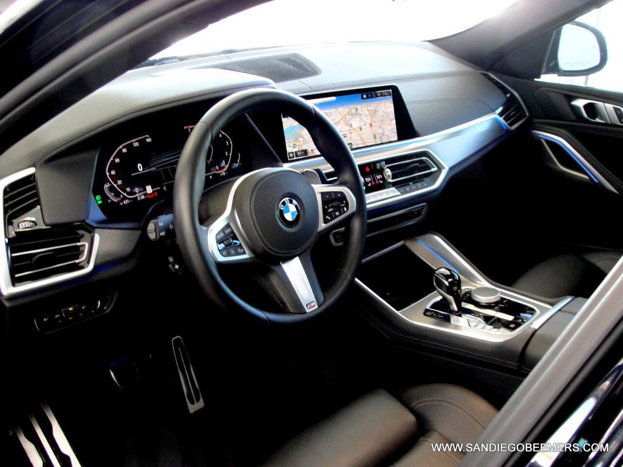 Used 2021 BMW X6 xDrive40i w/ M Sport Package AWD/4WD image 16