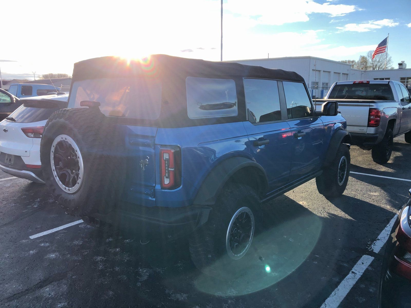 Used 2022 Ford Bronco Badlands AWD/4WD image 4