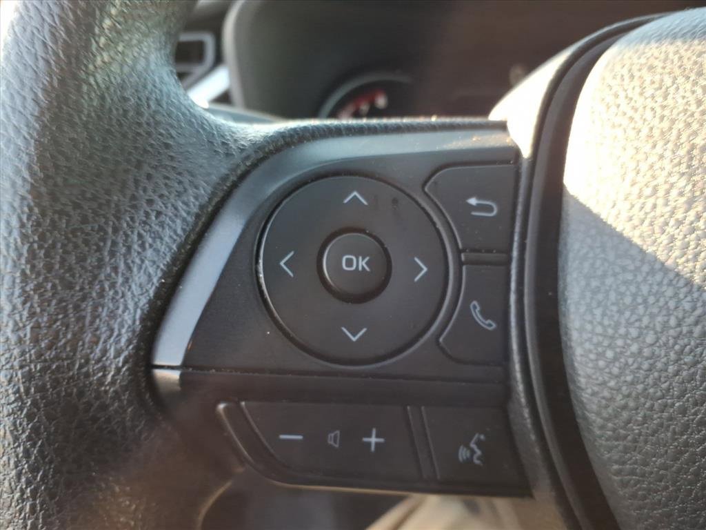 Used 2024 Toyota RAV4 XLE image 19