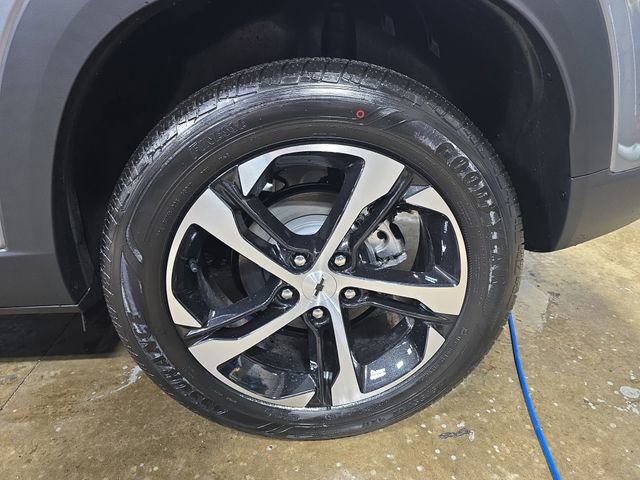 New 2026 Chevrolet Trax RS w/ Driver Confidence Package image 32