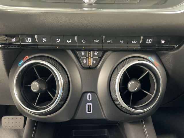 New 2026 Chevrolet Blazer LT w/ Convenience Package AWD/4WD image 19