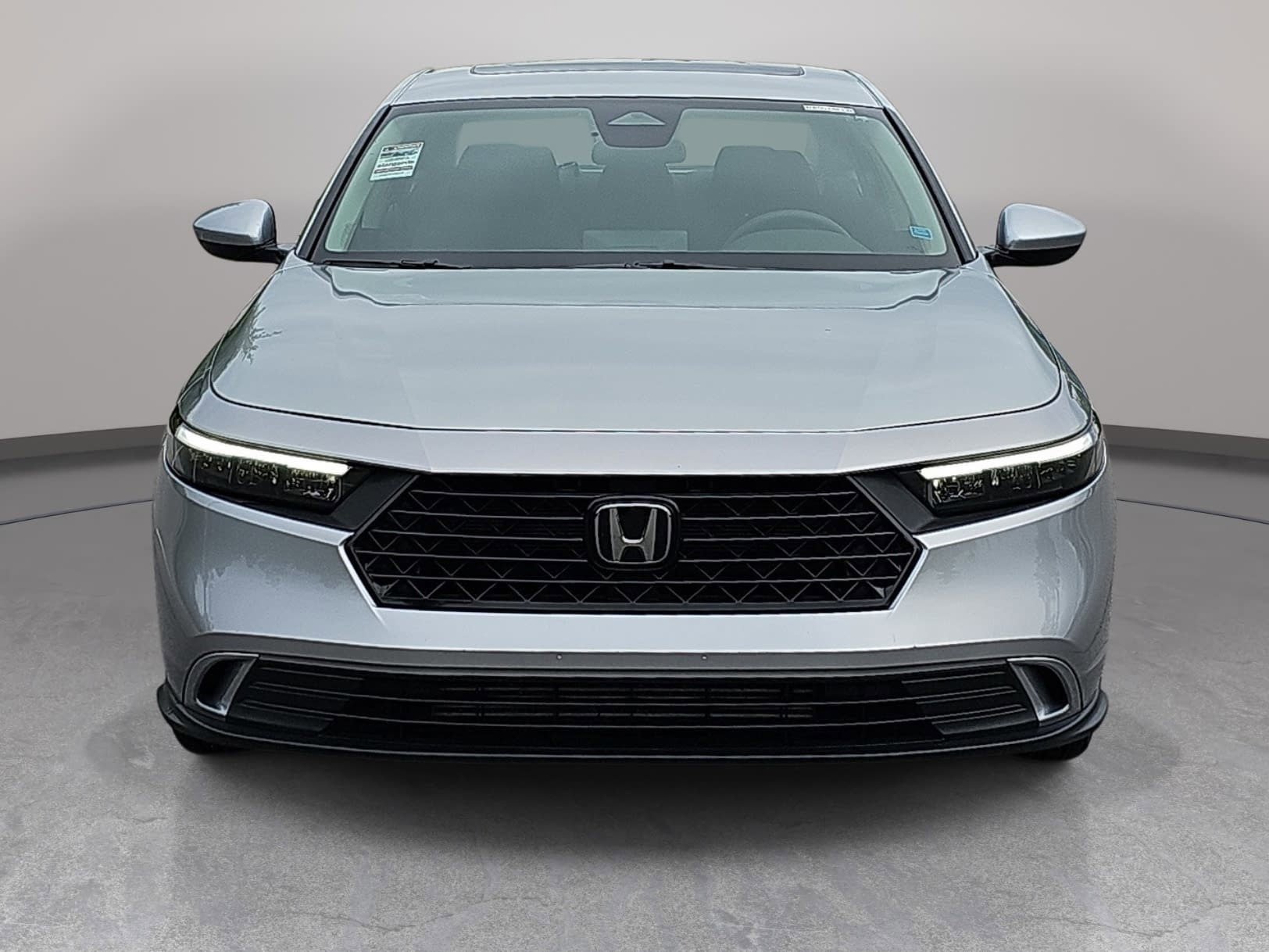Used 2024 Honda Accord EX image 2