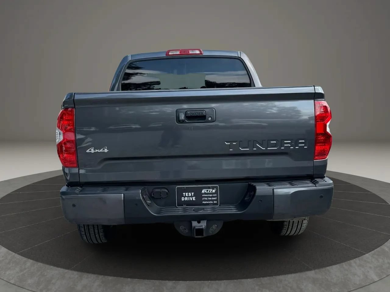 Used 2014 Toyota Tundra Limited w/ Limited Premium Package AWD/4WD image 5