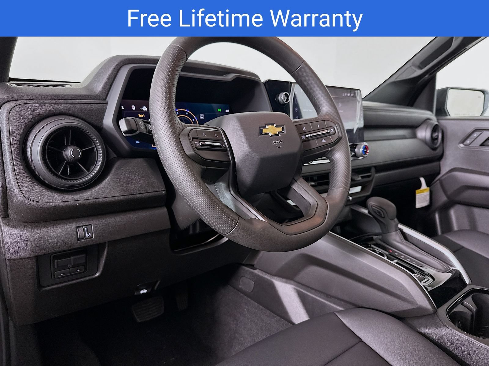 New 2026 Chevrolet Colorado W/T w/ WT Custom Package AWD/4WD image 10
