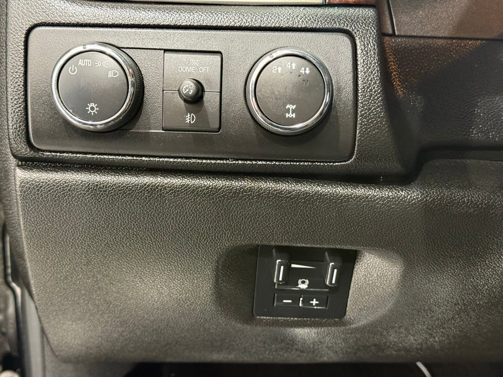 Used 2013 GMC Sierra 3500 Denali w/ Suspension Package, Off-Road image 32