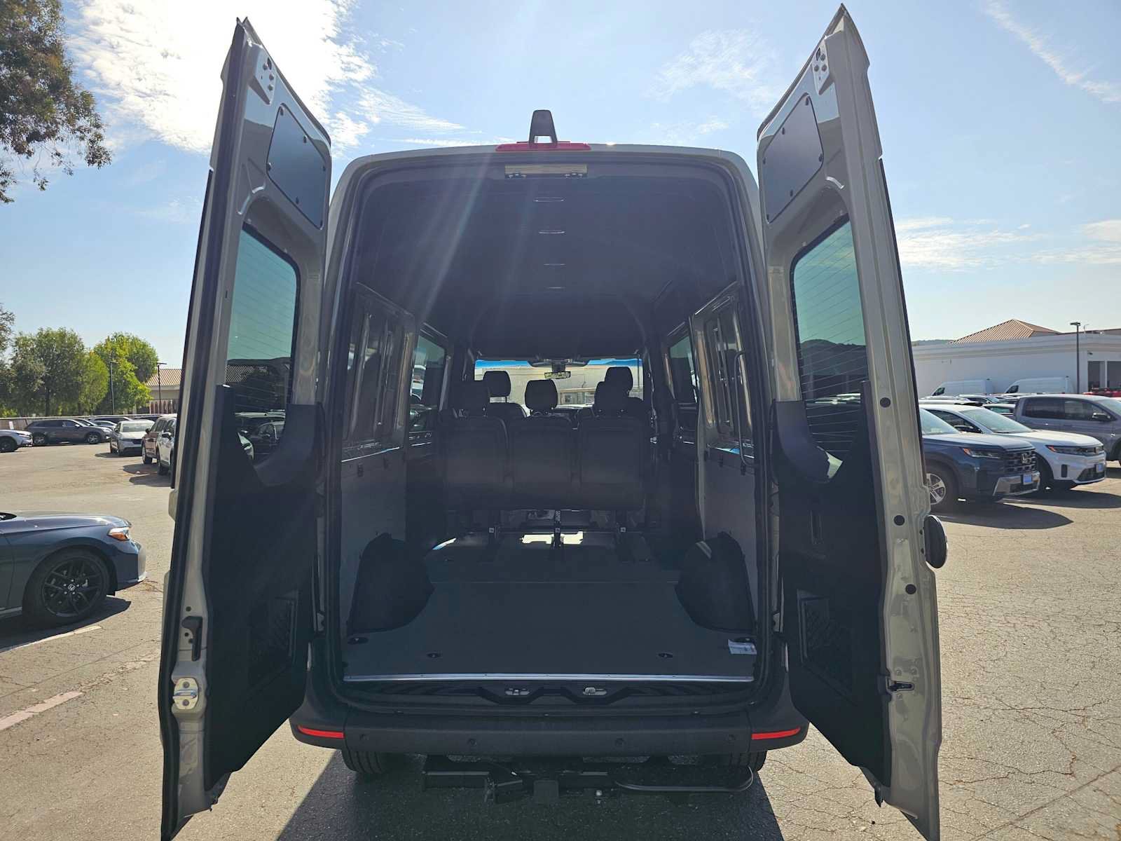 New 2026 Mercedes-Benz Sprinter 2500 image 18