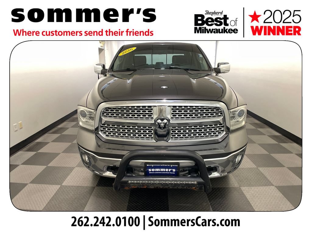 Used 2016 RAM 1500 Laramie w/ Convenience Group AWD/4WD image 8