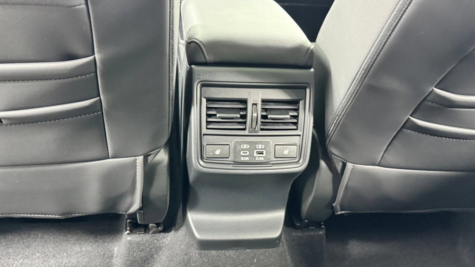 New 2026 Subaru Outback Touring XT AWD/4WD image 38