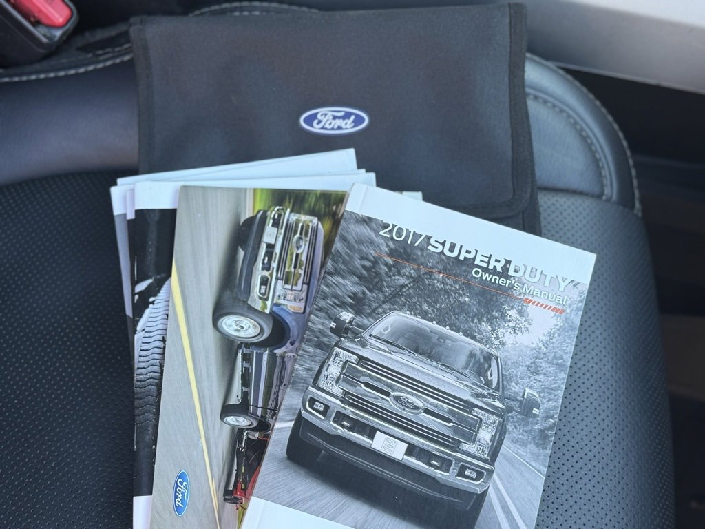 Used 2017 Ford F250 Lariat w/ Lariat Value Package image 27