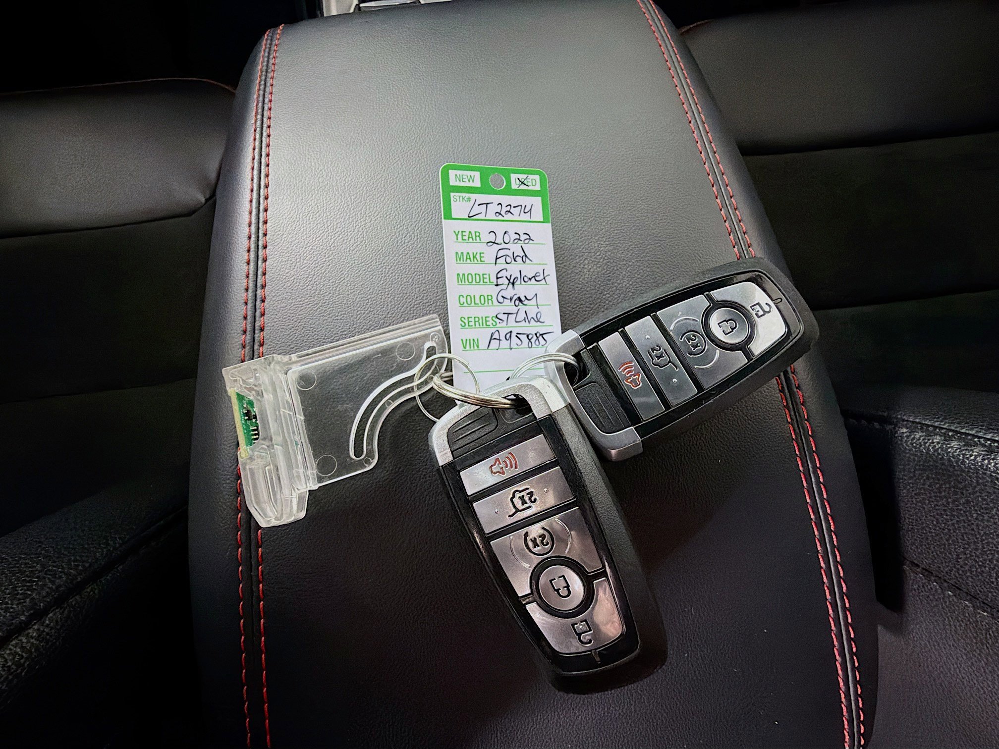 Used 2022 Ford Explorer ST-Line image 35