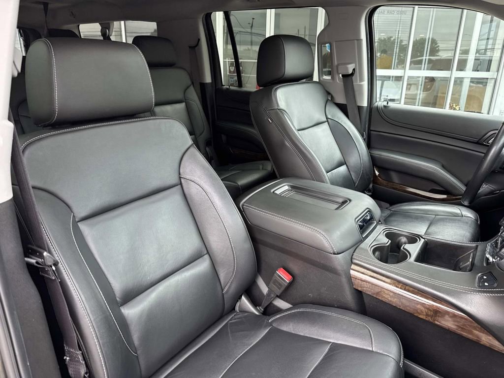 Used 2018 Chevrolet Suburban LT AWD/4WD image 11