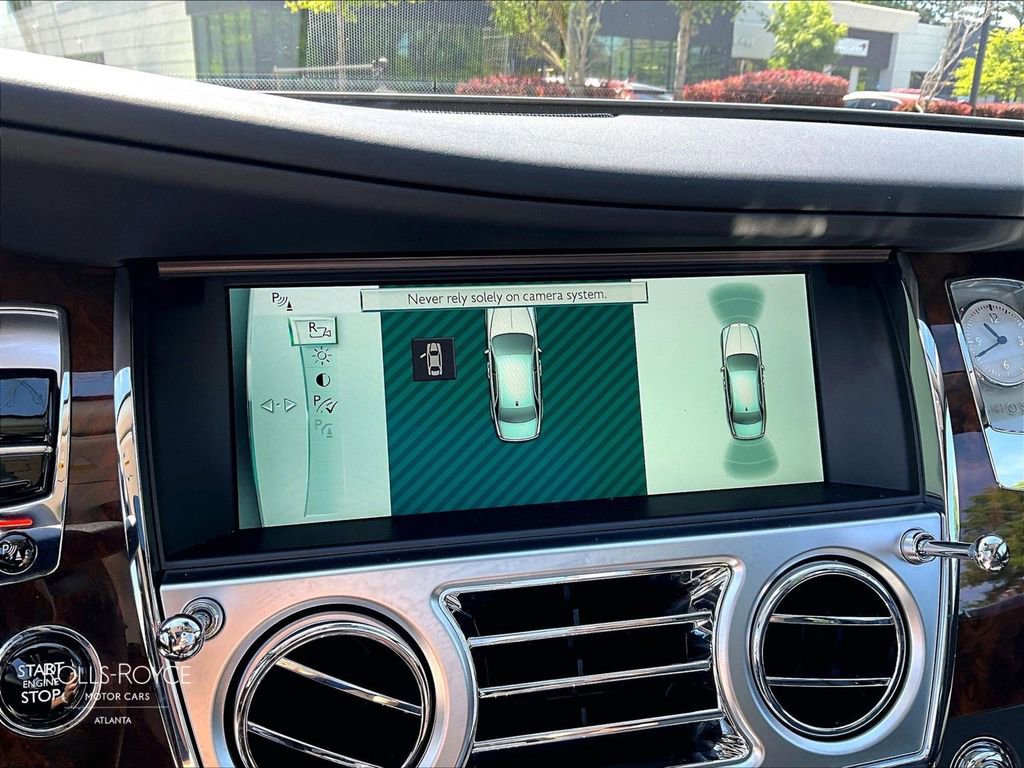 Certified 2016 Rolls-Royce Ghost RWD image 18