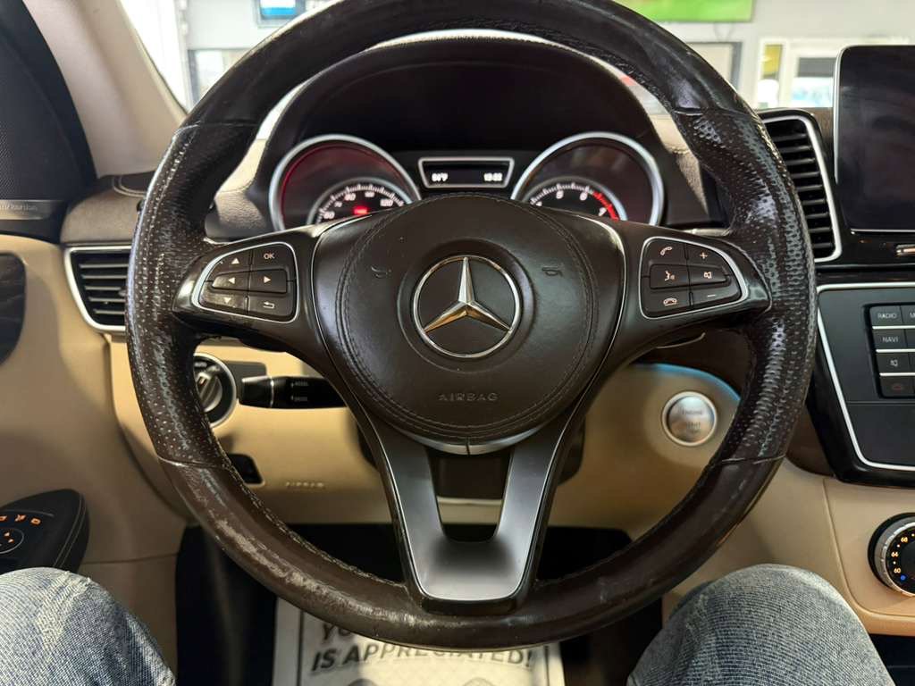Used 2019 Mercedes-Benz GLS 450 4MATIC image 12