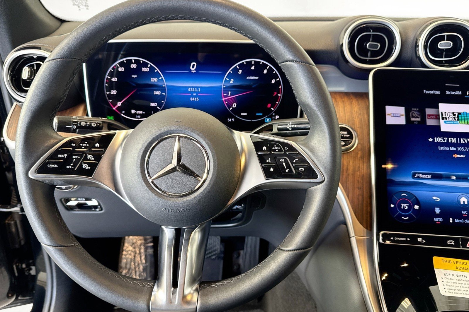 Certified 2025 Mercedes-Benz GLC 300 image 11