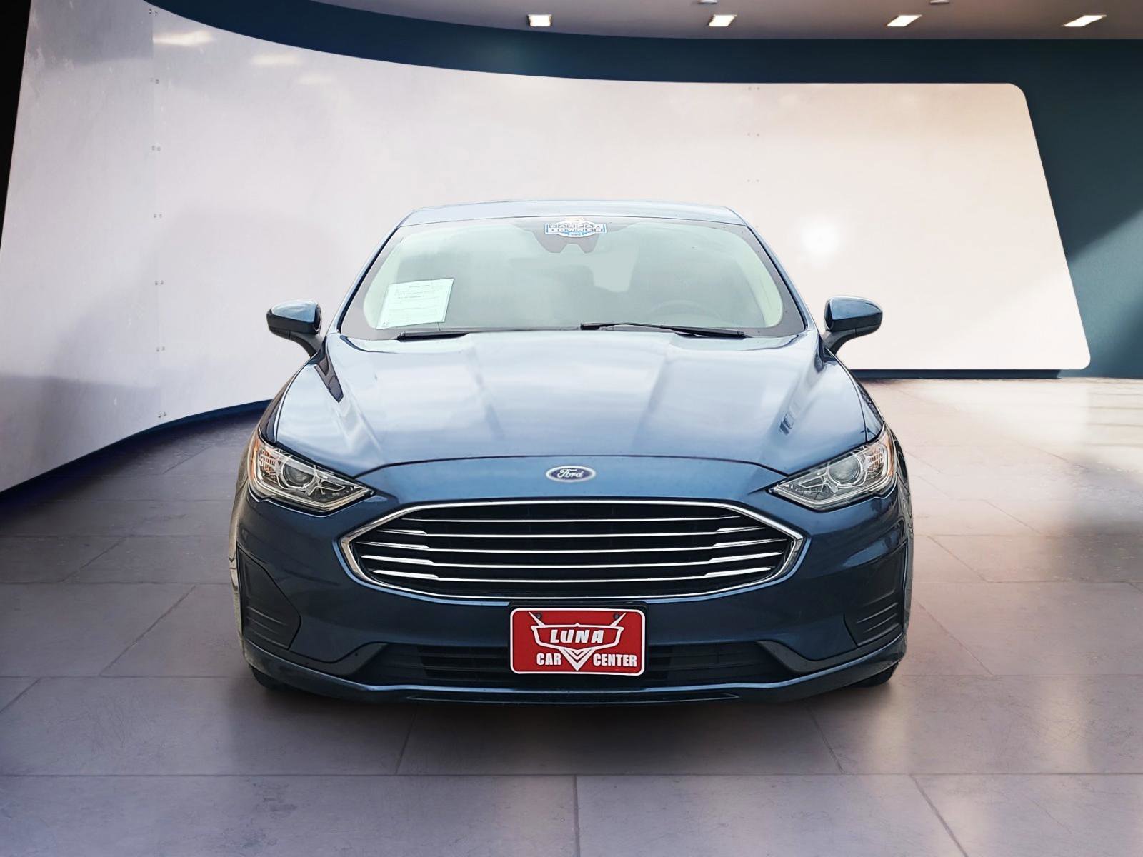 Used 2019 Ford Fusion SE FWD image 8