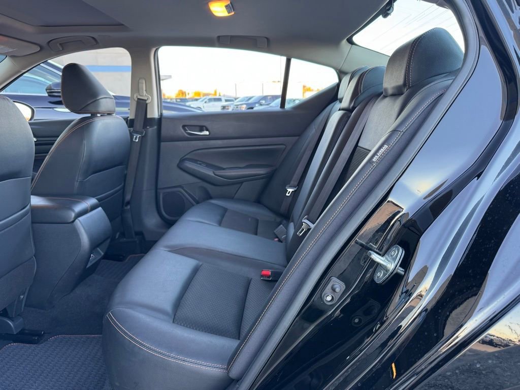 Used 2020 Nissan Altima 2.0 SR image 29