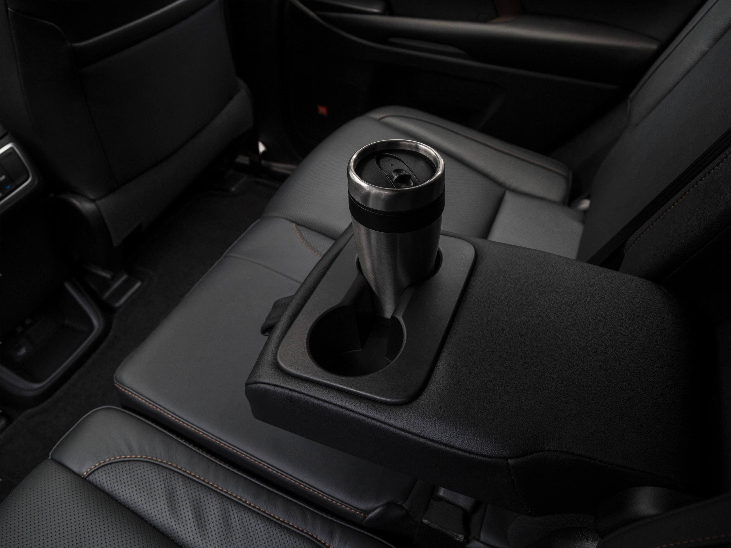 Used 2019 Toyota Highlander Limited Platinum FWD image 37