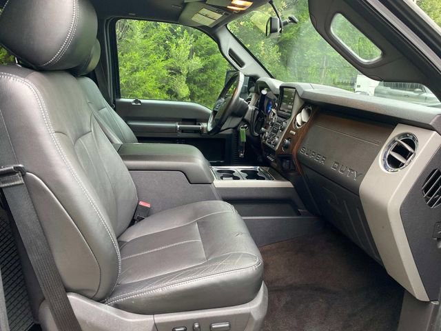 Used 2015 Ford F250 Lariat w/ Lariat Interior Package AWD/4WD image 36