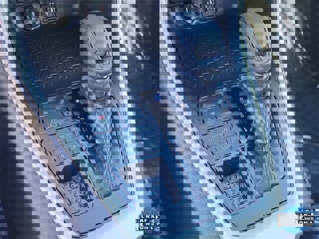 Used 2024 Toyota RAV4 LE image 17