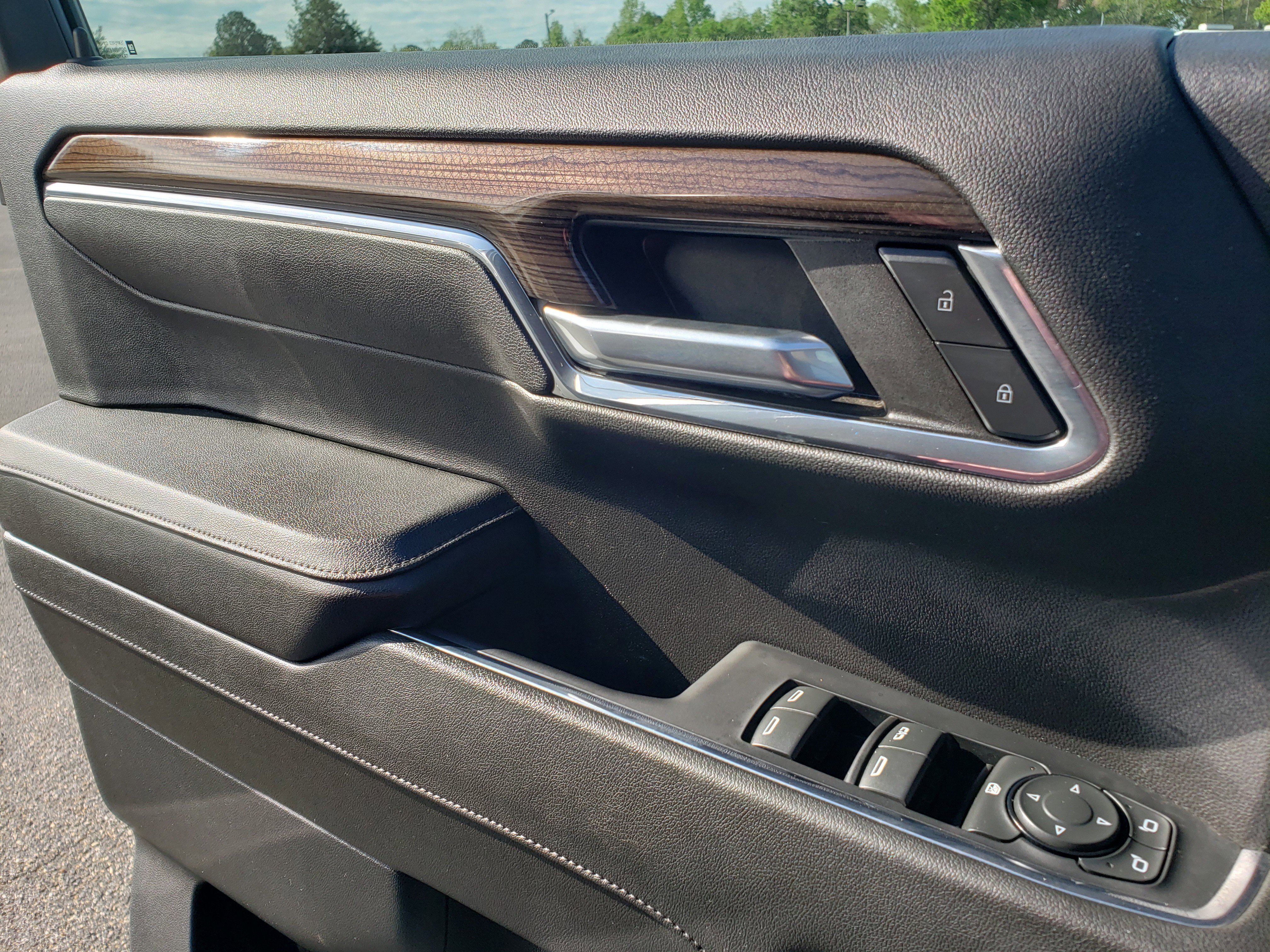 Used 2024 Chevrolet Silverado 1500 LT w/ Protection Package image 11