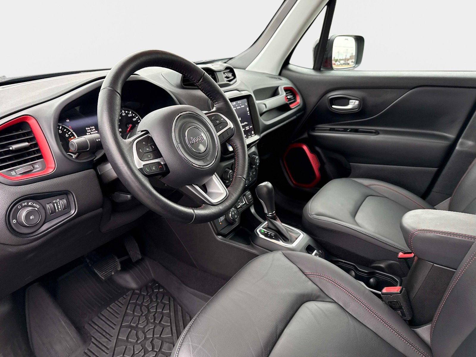 Certified 2023 Jeep Renegade Trailhawk w/ Sun/Sound Group image 31