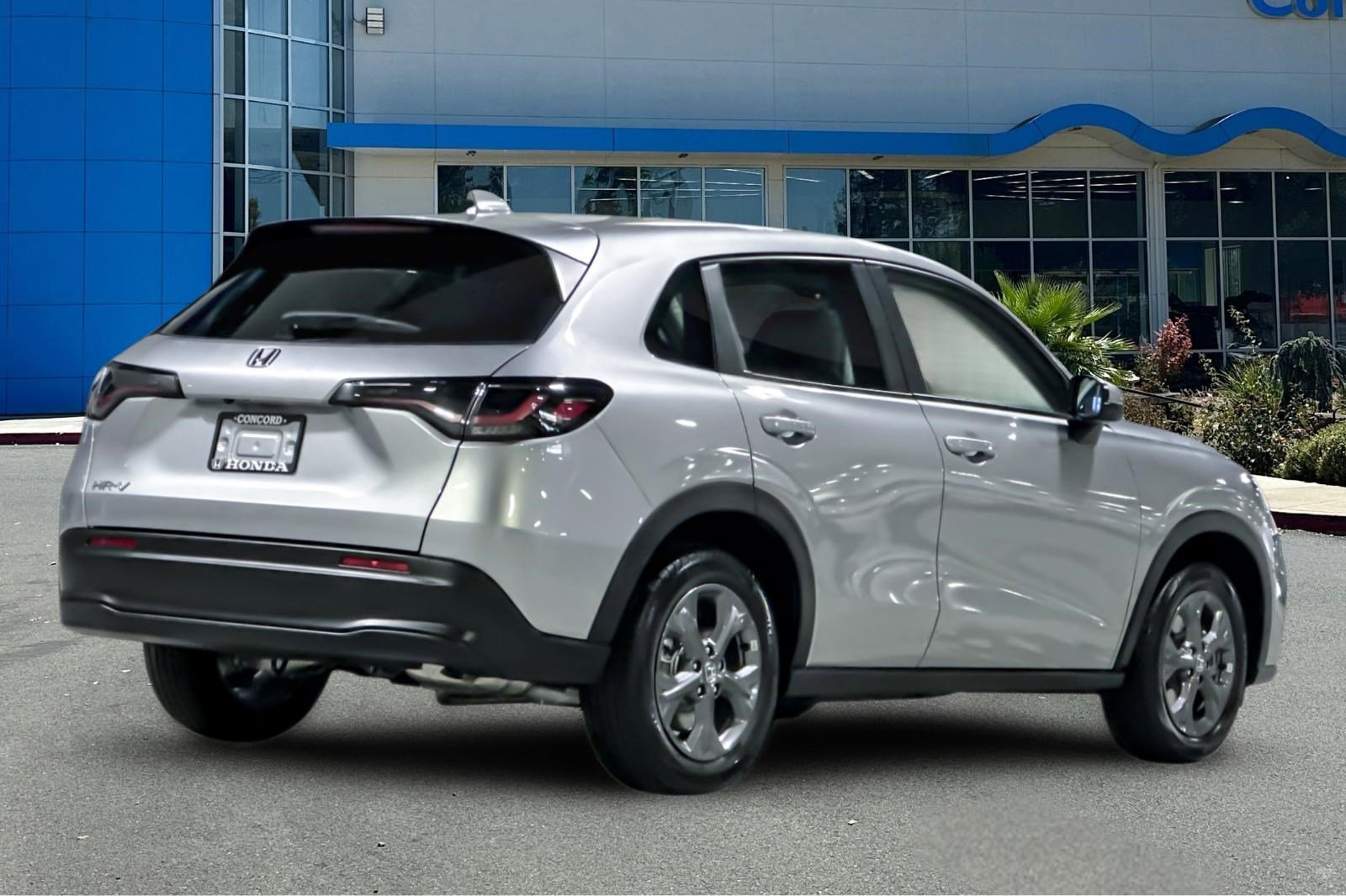 New 2027 Honda HR-V LX image 8