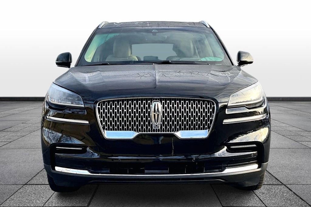 Used 2022 Lincoln Aviator Reserve w/ Equipment Group 201A RWD image 2
