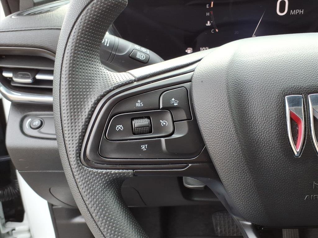 Used 2024 Buick Envista Preferred image 19