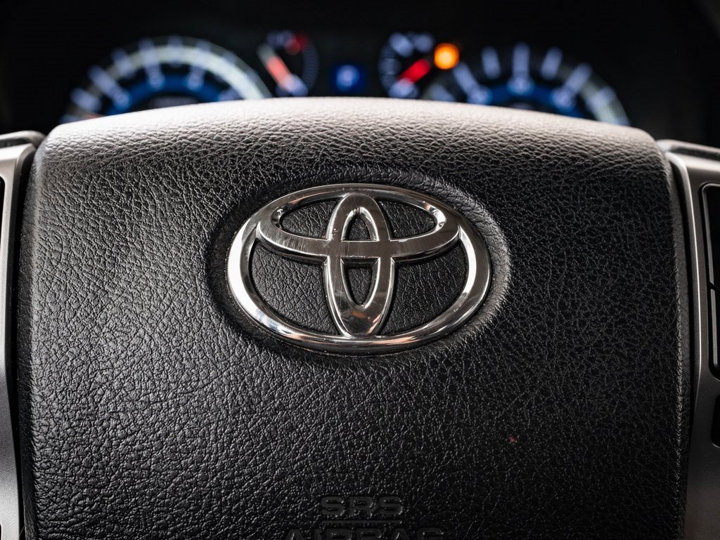 Used 2016 Toyota 4Runner SR5 image 27