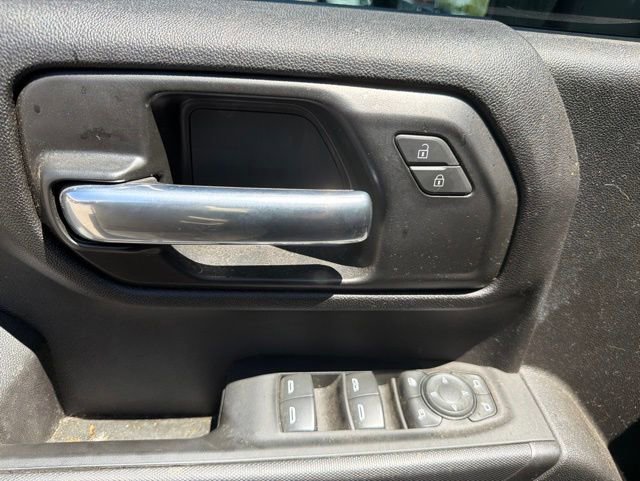 Used 2025 Chevrolet Silverado 2500 Custom w/ Custom Value Package AWD/4WD image 17