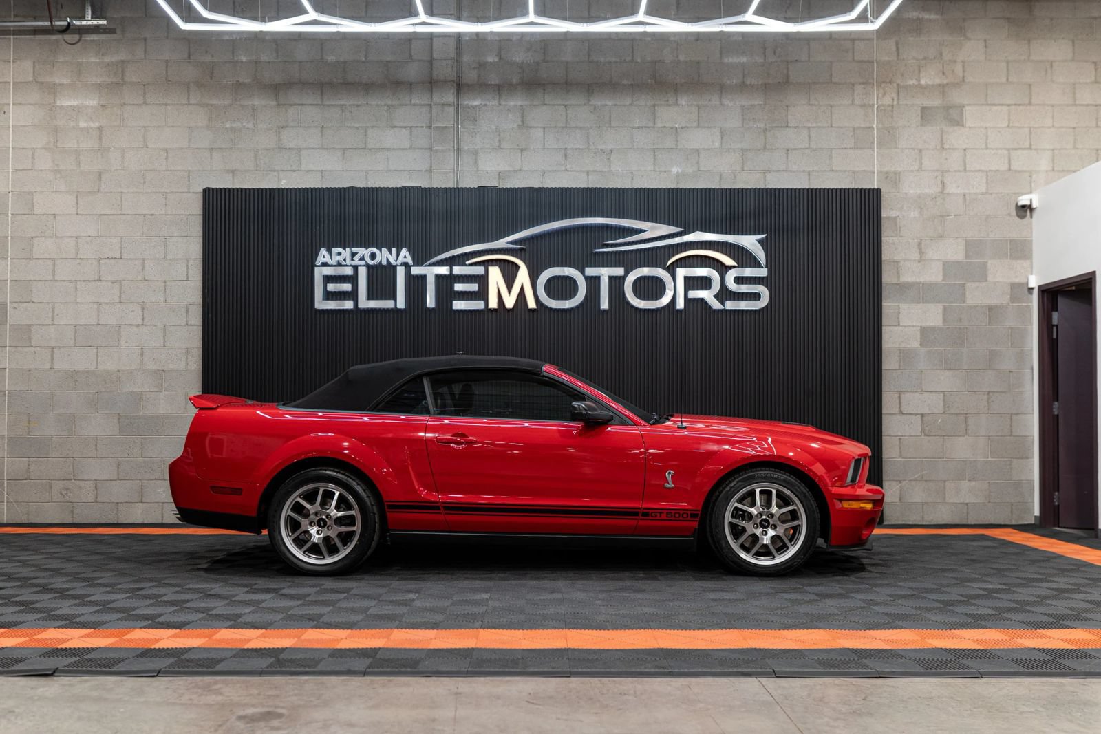 Used 2008 Ford Mustang Shelby GT500 RWD image 11