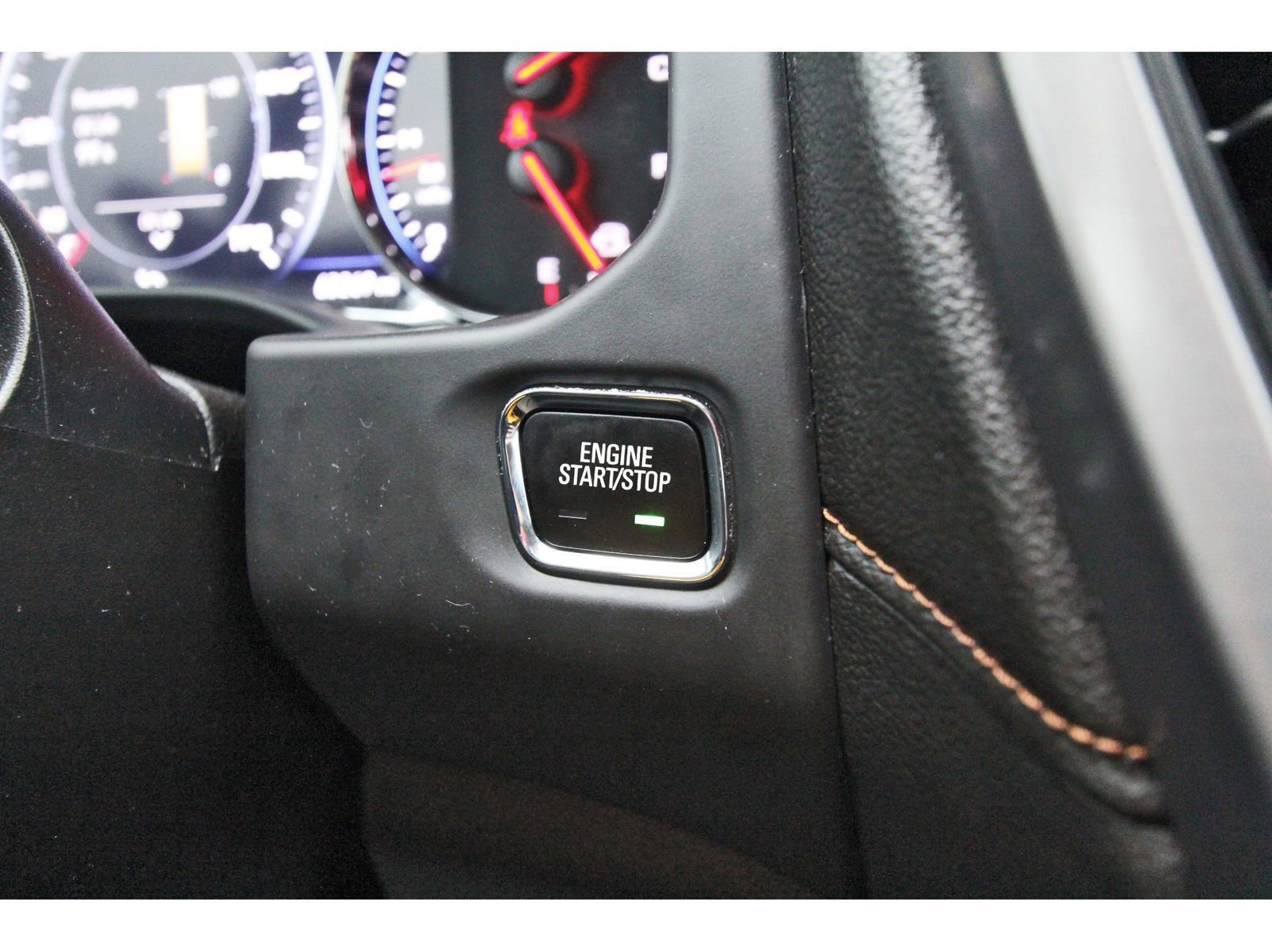 Used 2023 GMC Acadia AT4 w/ Technology Package AWD/4WD image 22