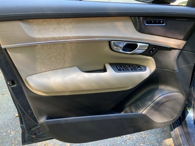 New 2026 Volvo XC90 B6 Ultra image 11