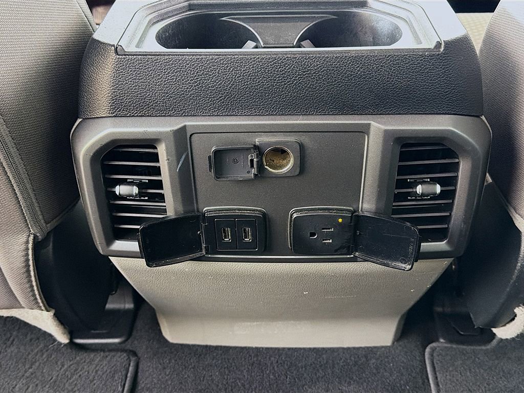 Used 2019 Ford F250 XLT w/ XLT Premium Package AWD/4WD image 33