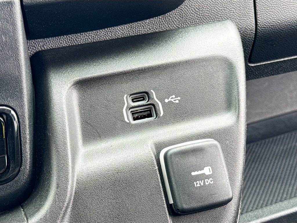 Used 2024 RAM ProMaster 3500 FWD image 18